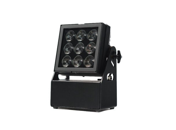 SnowBAT Pro Quad 9 - B-VARE 9x15W RGBL,Battery,W-DMX,True1,Oled,IP65 