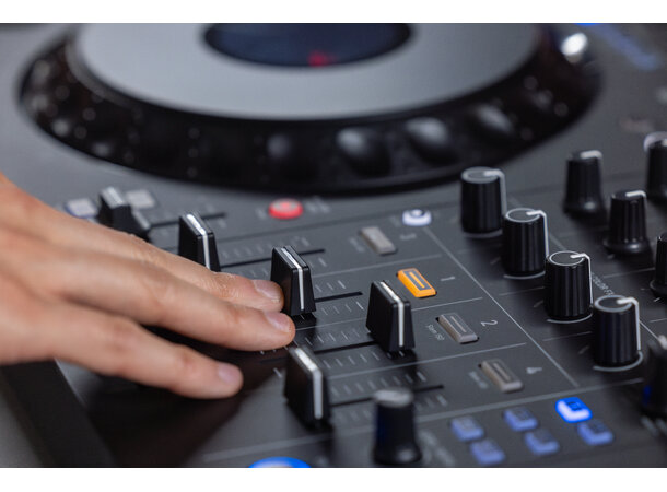 AlphaTheta DDJ-GRV6 4-channel performance DJ controller 