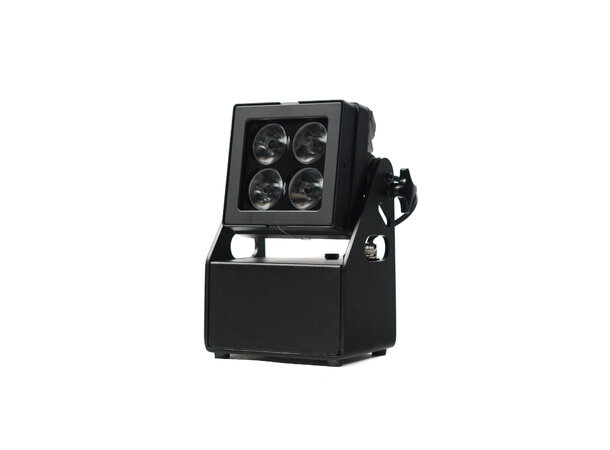 SnowBAT Pro Quad 4 4x15W RGBL,Battery,W-DMX,True1,Oled,IP65