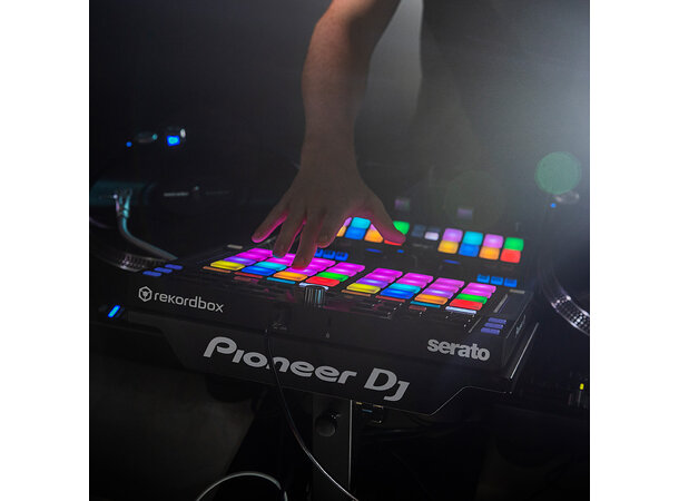 Pioneer DJ DDJ-XP2 Pad kontroller for Rekordbox DJ & Serato 