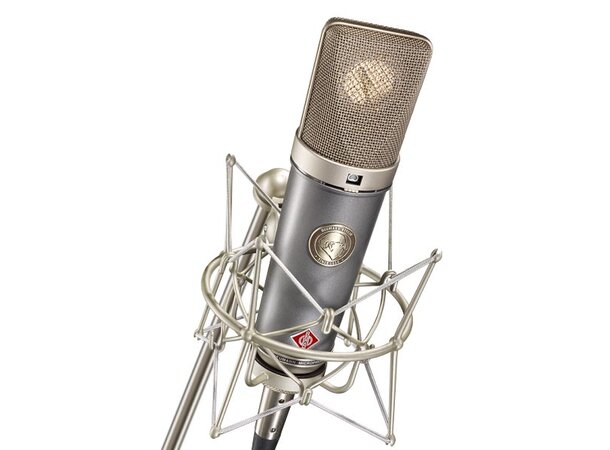 Neumann TLM 67 Large diaph mic w 3 switch pat Perlegrå 