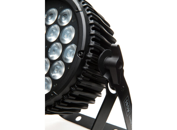 SnowPAR Pro Tri 18 18 x 3W RGB LED Powercon I/O,3&5 Pin DMX 